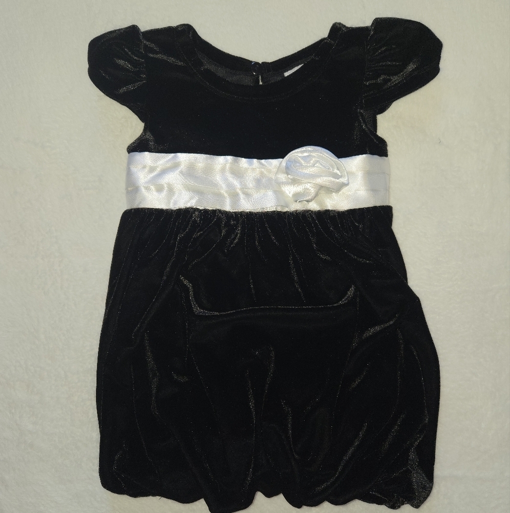 Sweet Heart Roses 18M Velvet Balloon Dress Satin Sash & Rose Posh Vintage Baby - Picture 13 of 16